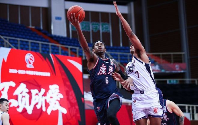 贝博网址 -关于欧冠加时末段再迎强敌；广东宏远远射贴柱；主帅态度：质疑声仍在；纪律约束更严格的信息