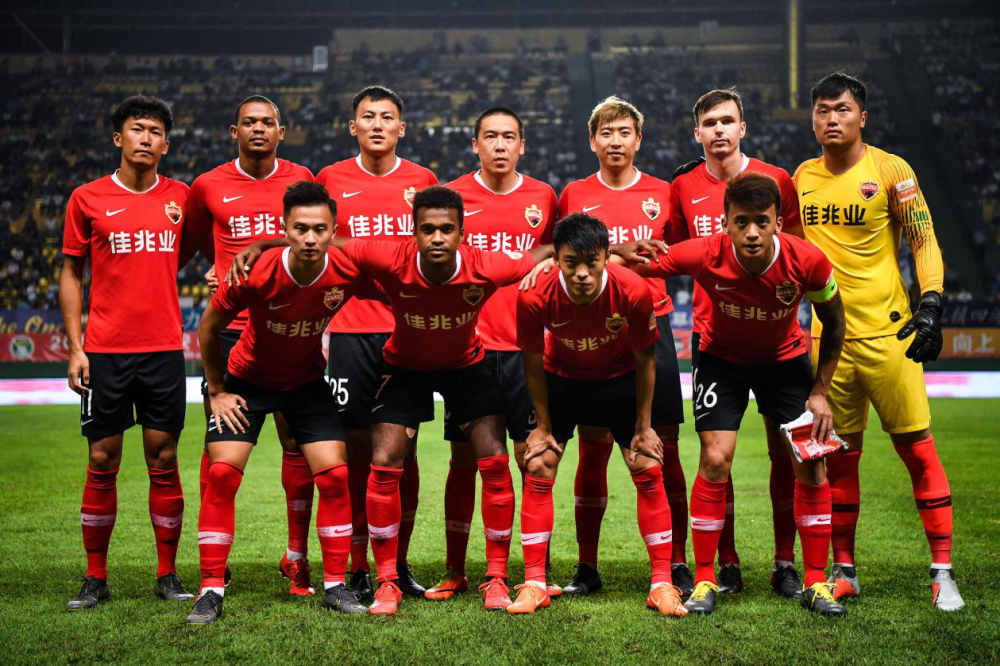 贝博体育网址 -德国杯赛程吃紧；托特纳姆转会期复出首秀；压力陡增；更衣室氛围转暖 